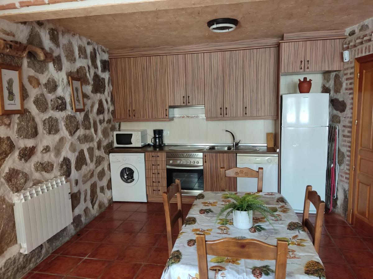Casa Rural El Pajar Navaluenga Ngoại thất bức ảnh