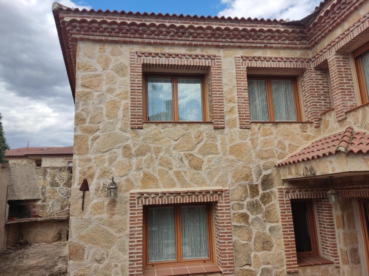 Casa Rural El Pajar Navaluenga Ngoại thất bức ảnh